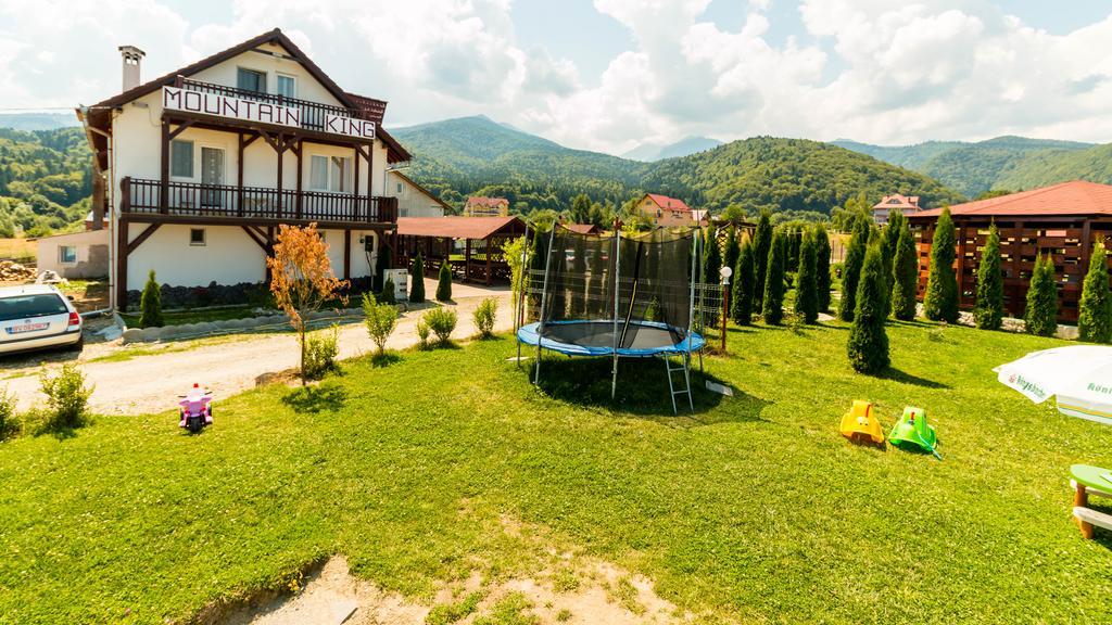 Pensiunea Mountain King Sîmbăta de Sus Zewnętrze zdjęcie
